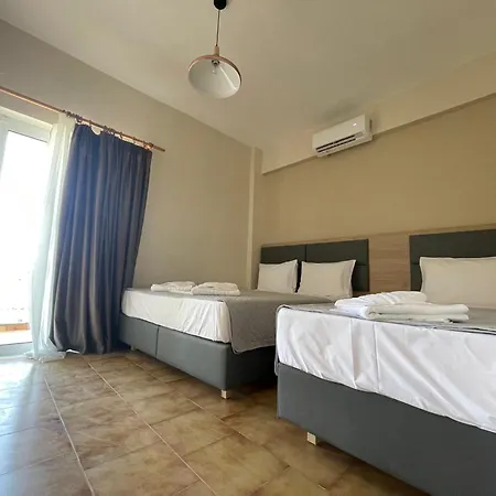 Vacanze2 Apartman Paralía